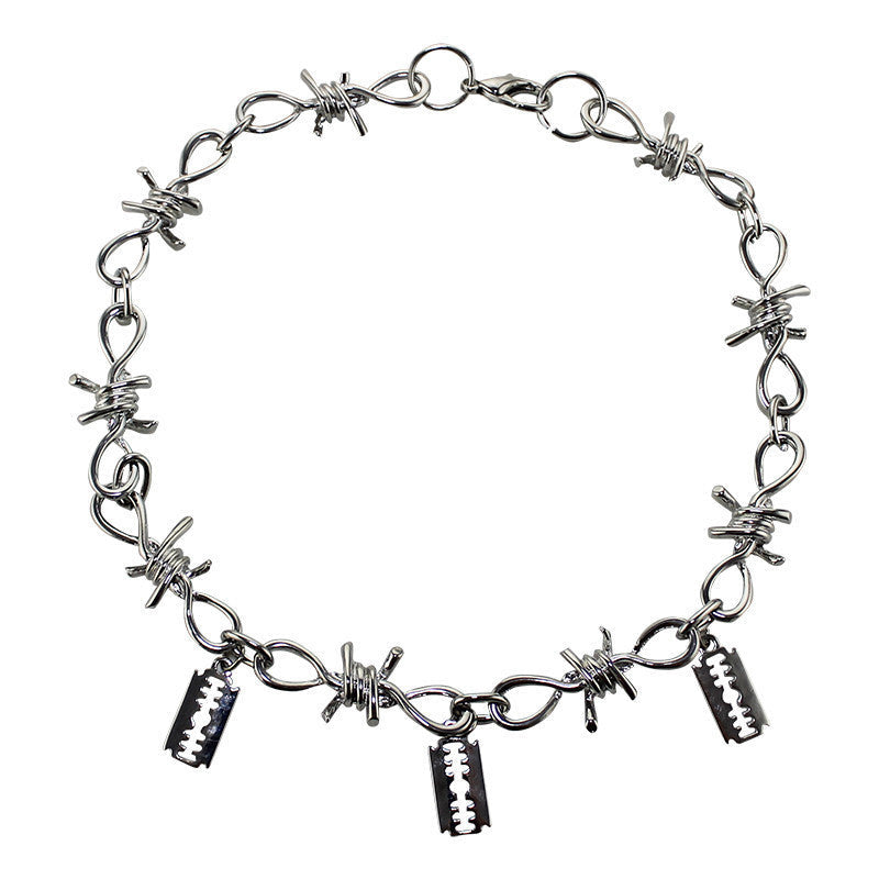 Metal Thorn Blade Necklace