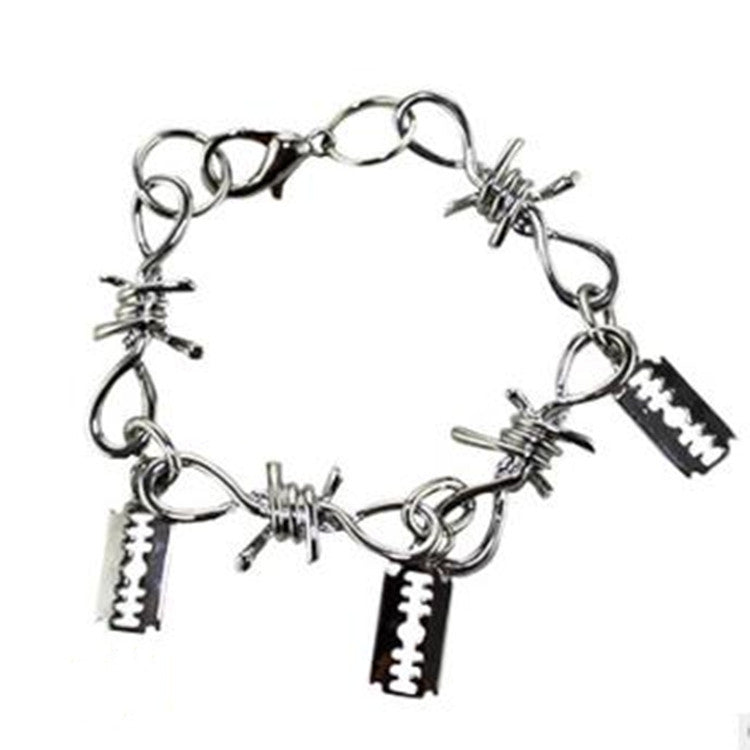 Metal Thorn Blade Necklace